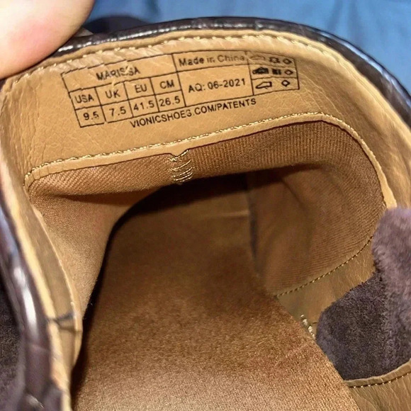 Vionic Marissa Suede Embossed Ankle Boots Burgundy 9.5 Casual Fall Maroon - Picture 7 of 7